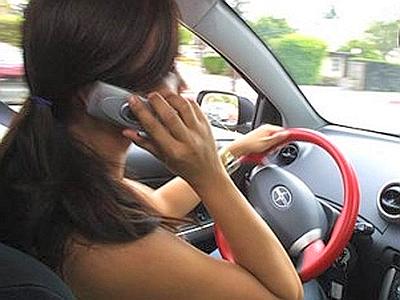 Negli USA sarà vietato parlare al telefono in auto!